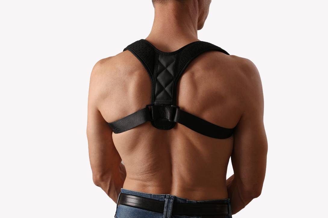 Posture Corrector – Lightweight, Adjustable, Discreet Under Clothing