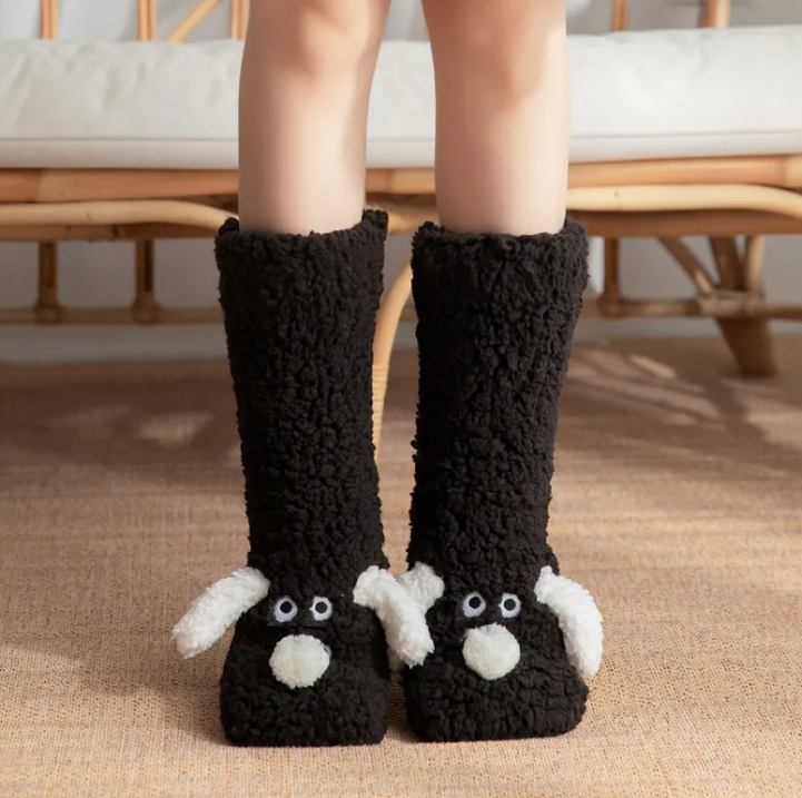 Women's Plush Dog Socks – Non-Slip, Cosy Winter Floor Socks