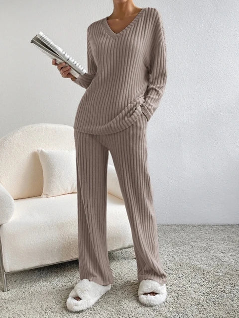 Casual 2-Piece Loungewear Set – Soft, Relaxed Fit for Autumn & Winter